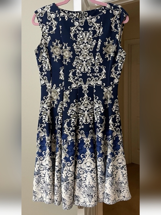 dressbarn Dresses & Skirts - Dress Barn Navy and White Fit & Flare floral dress. Size 14.